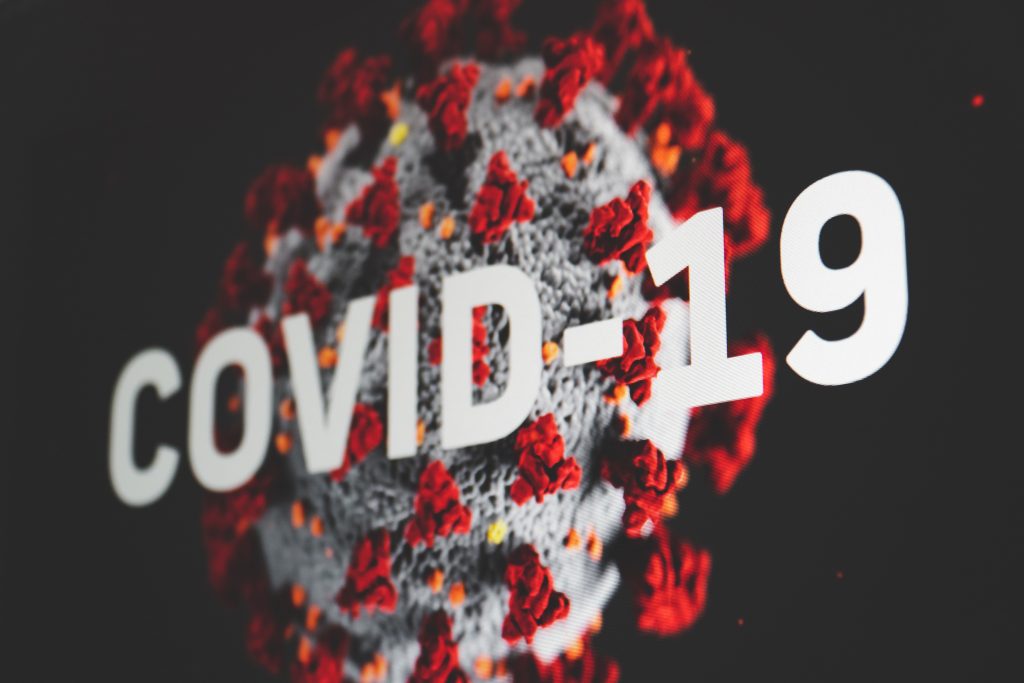 martin-sanchez-Tzoe6VCvQYg-unsplash covid-19